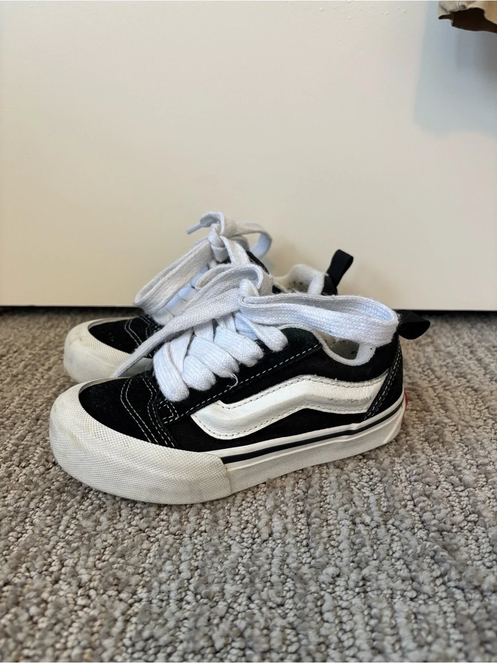 Vans kids knu